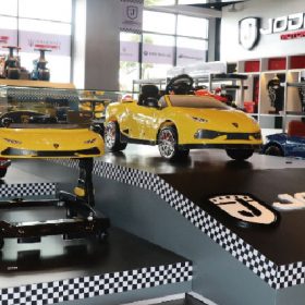 久達尼Motorsports超跑精品概念店於台中麗寶賽車場開幕